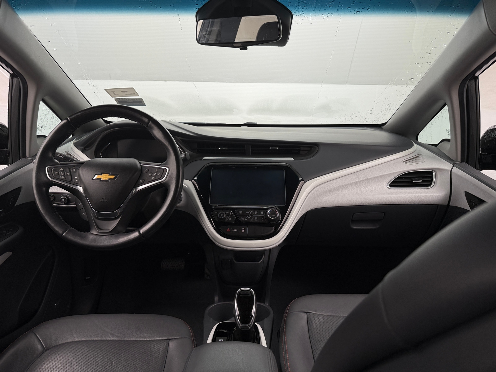Thumbnail: 2018 Chevrolet Bolt EV - 2