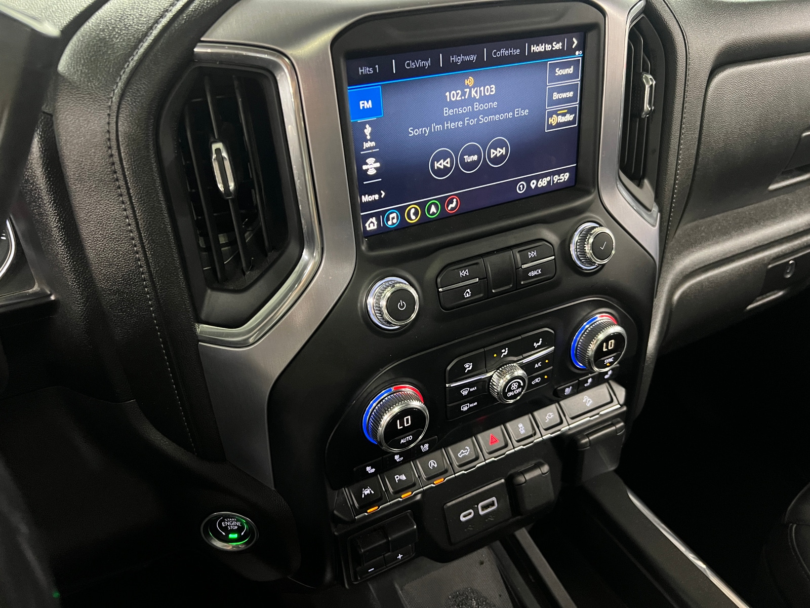 Thumbnail: 2020 GMC Sierra 1500 - 3