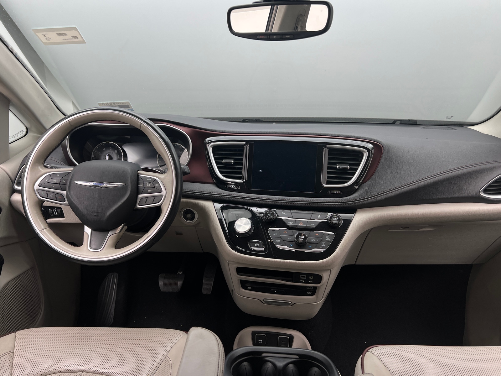 Thumbnail: 2017 Chrysler Pacifica - 2