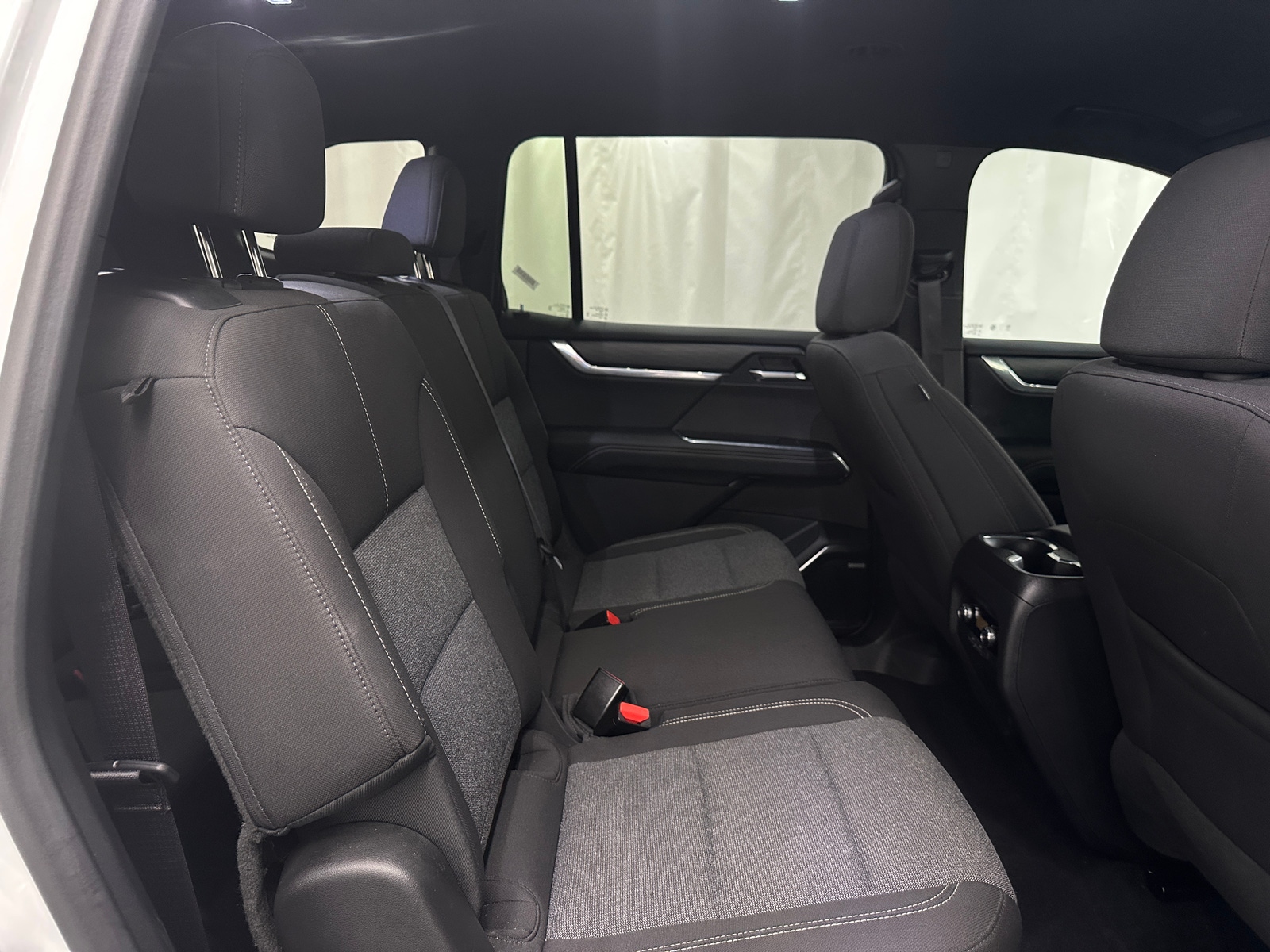 Thumbnail: 2025 GMC Acadia - 6