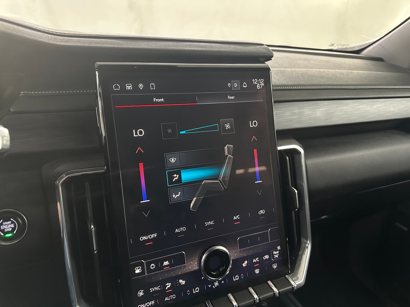 Thumbnail: 2025 GMC Acadia - 4