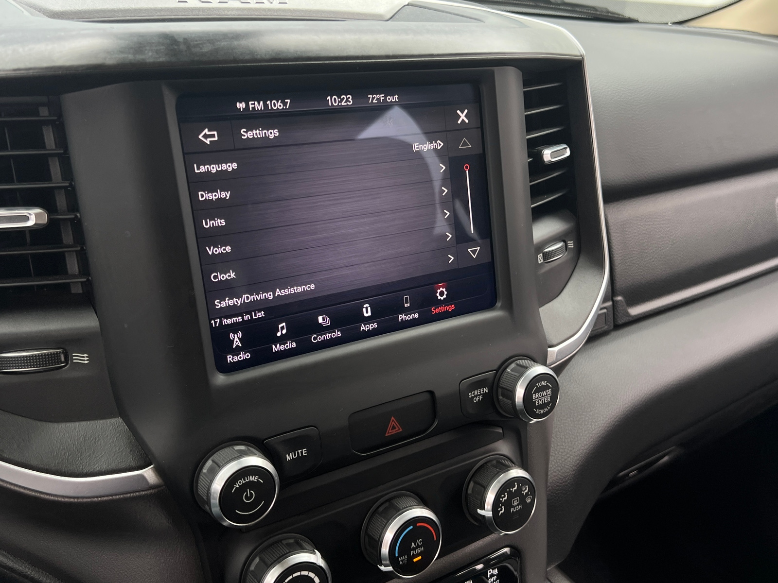 Thumbnail: 2019 RAM 1500 - 4