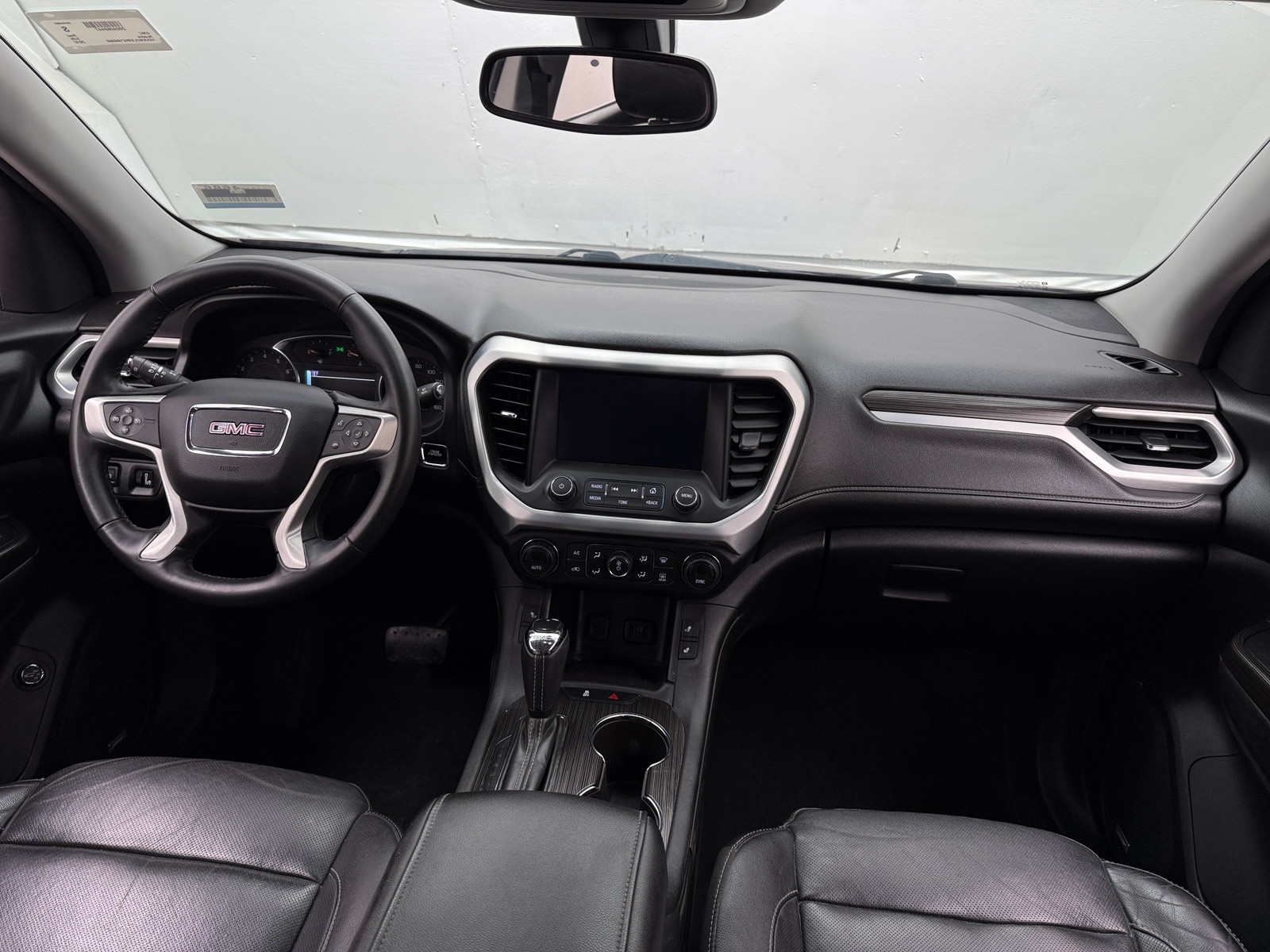 Thumbnail: 2017 GMC Acadia - 3
