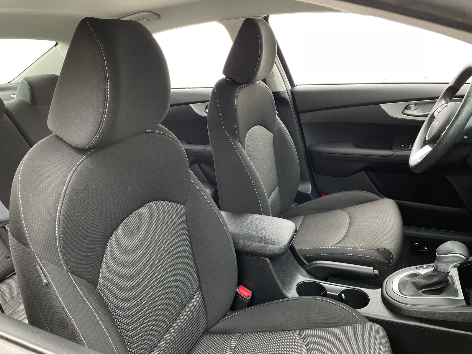 Thumbnail: 2022 Kia Forte - 2