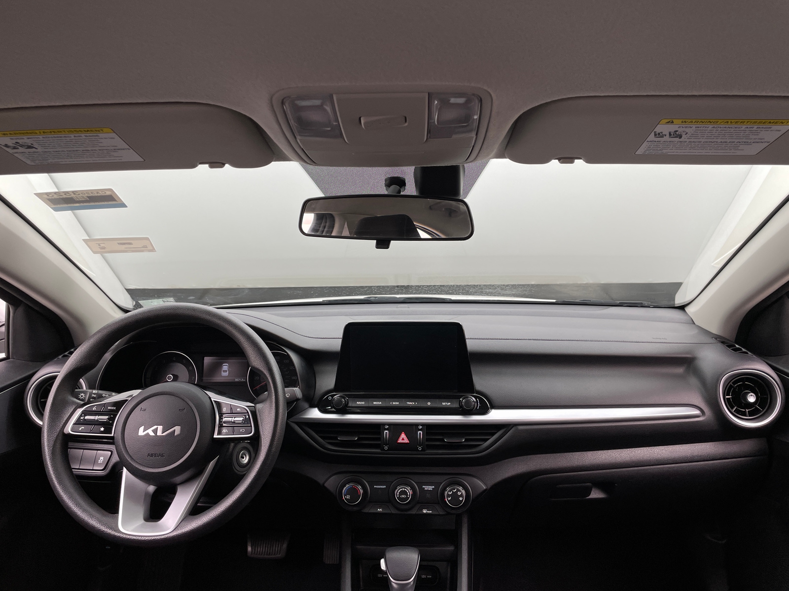 Thumbnail: 2022 Kia Forte - 3