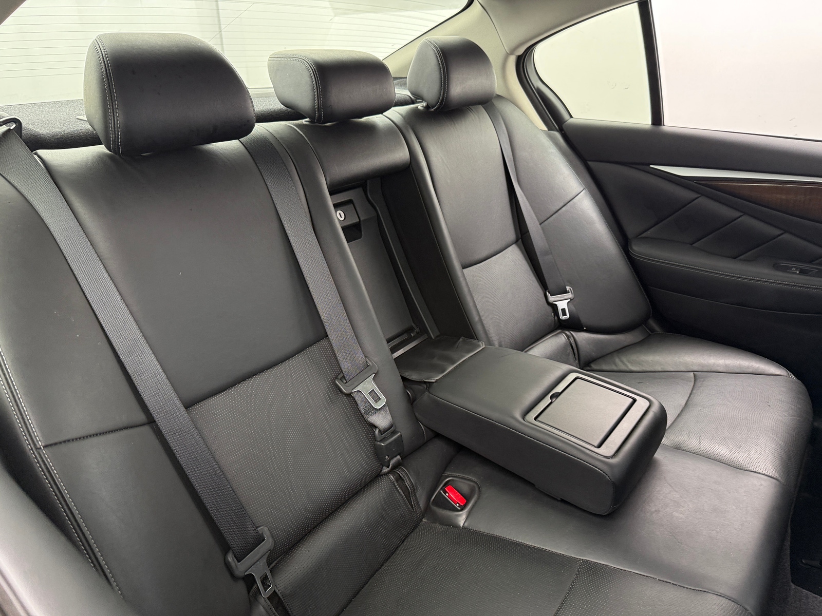 Thumbnail: 2014 INFINITI Q50 - 6