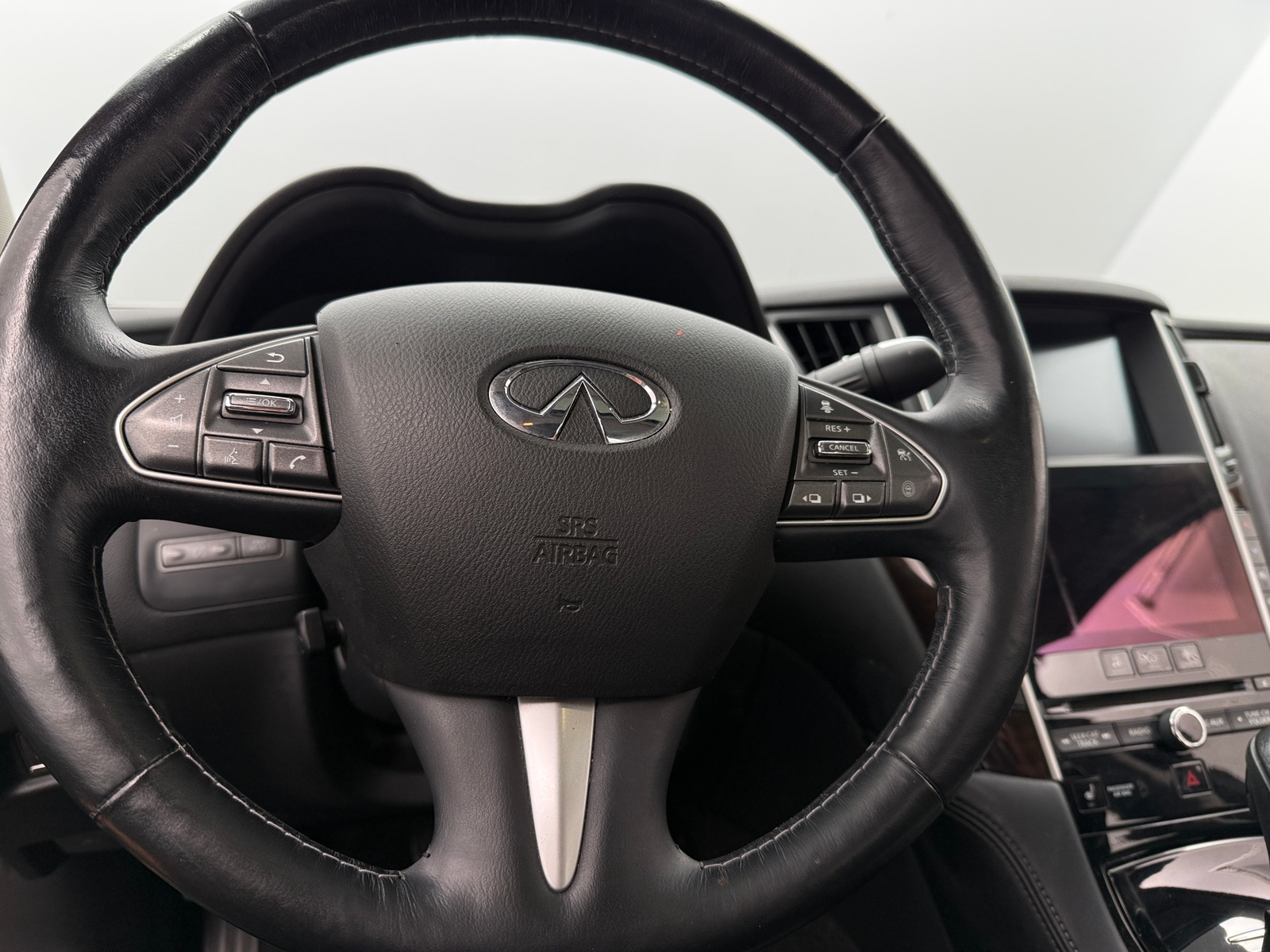 Thumbnail: 2014 INFINITI Q50 - 5