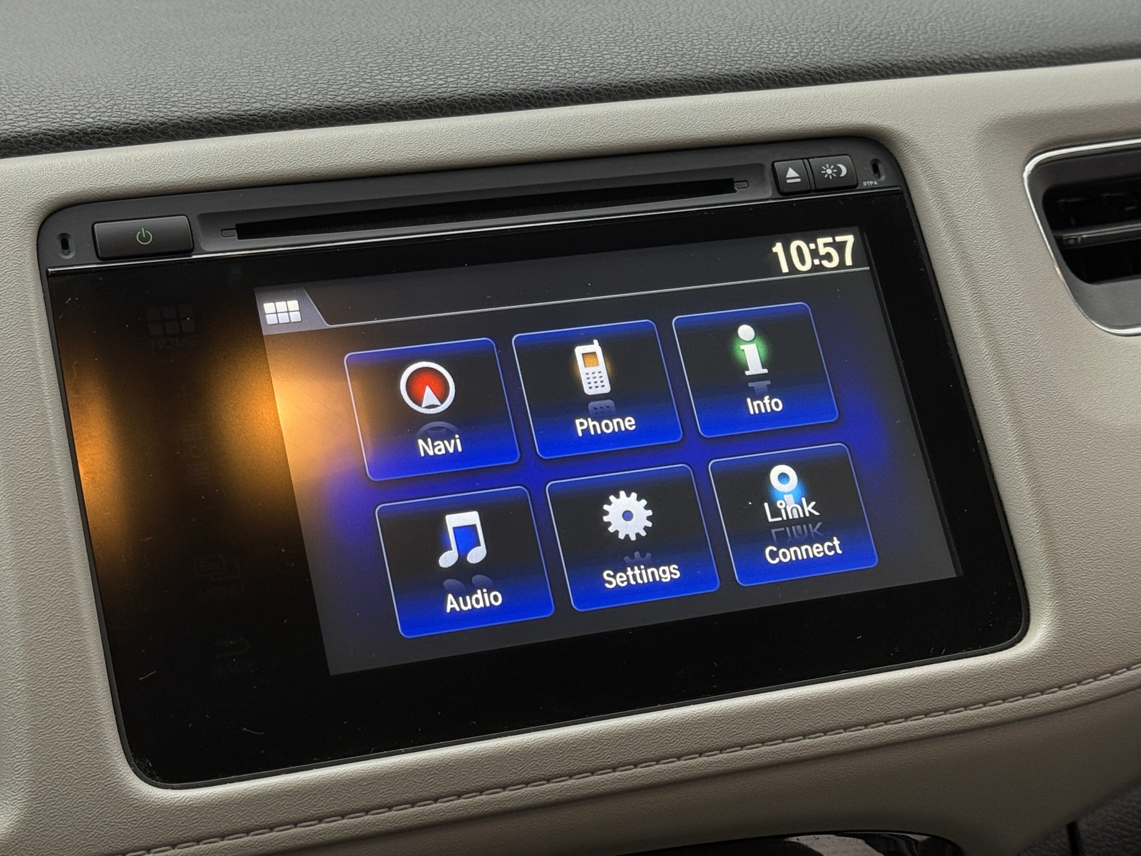 Thumbnail: 2018 Honda HR-V - 3