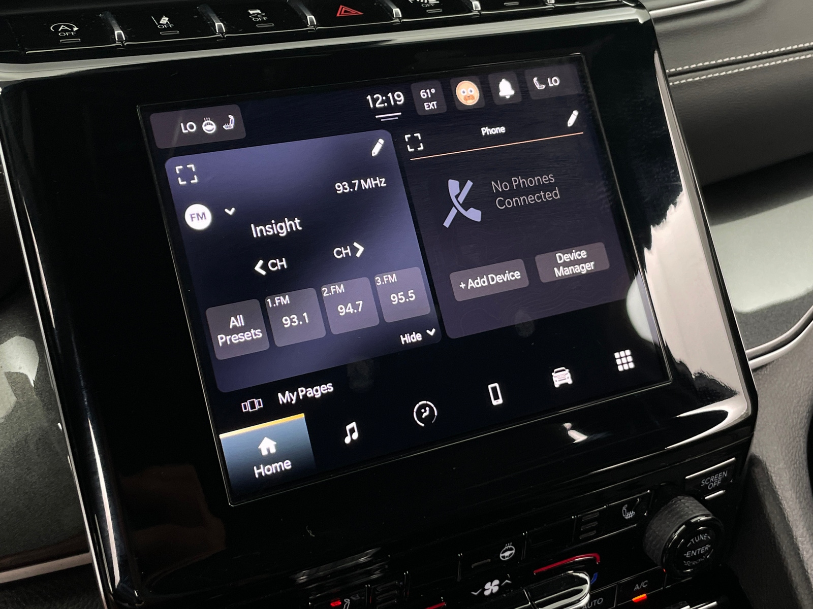 Thumbnail: 2023 Jeep Grand Cherokee - 3