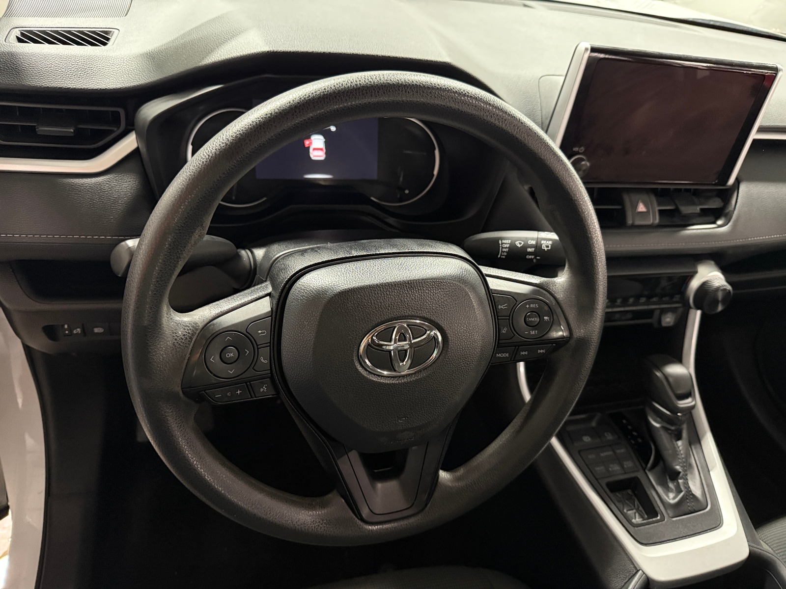 Thumbnail: 2024 Toyota RAV4 - 5