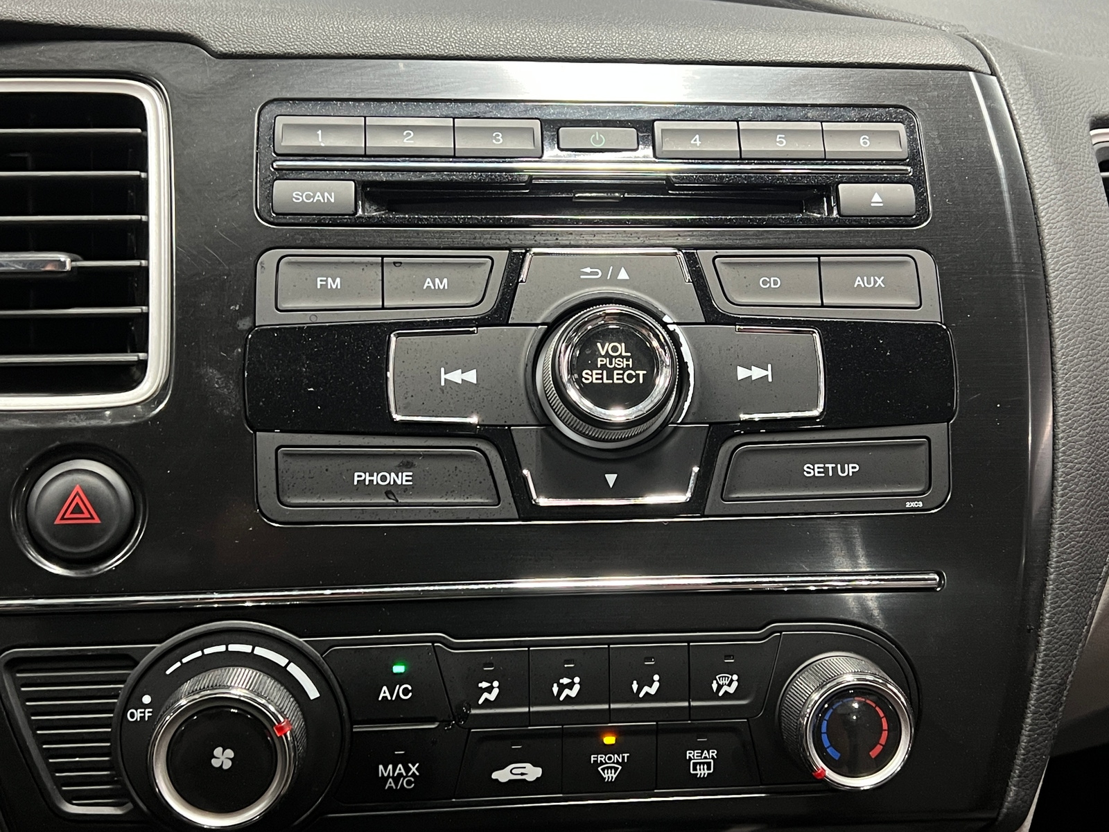 Thumbnail: 2013 Honda Civic - 4