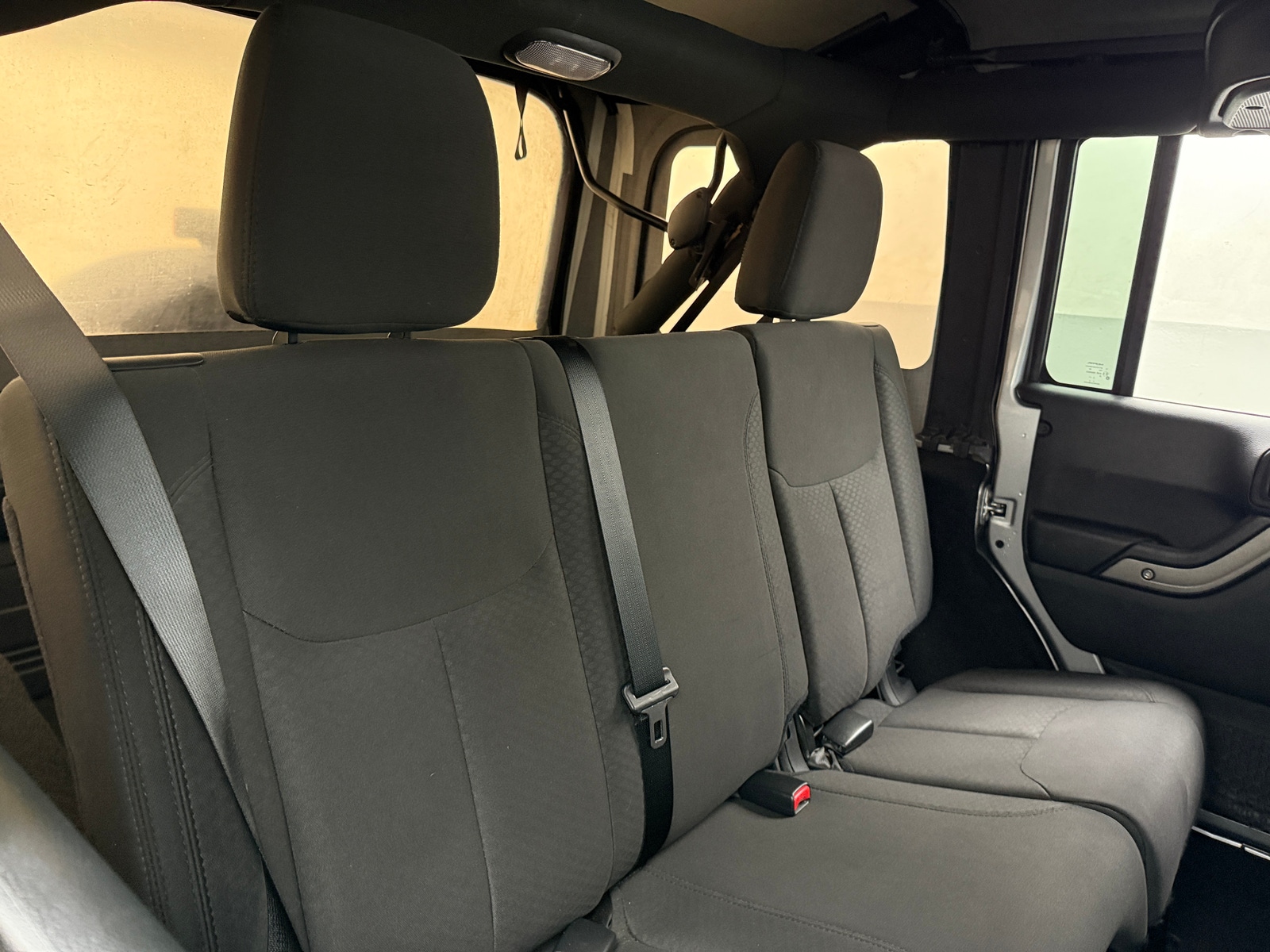 Thumbnail: 2018 Jeep Wrangler - 6