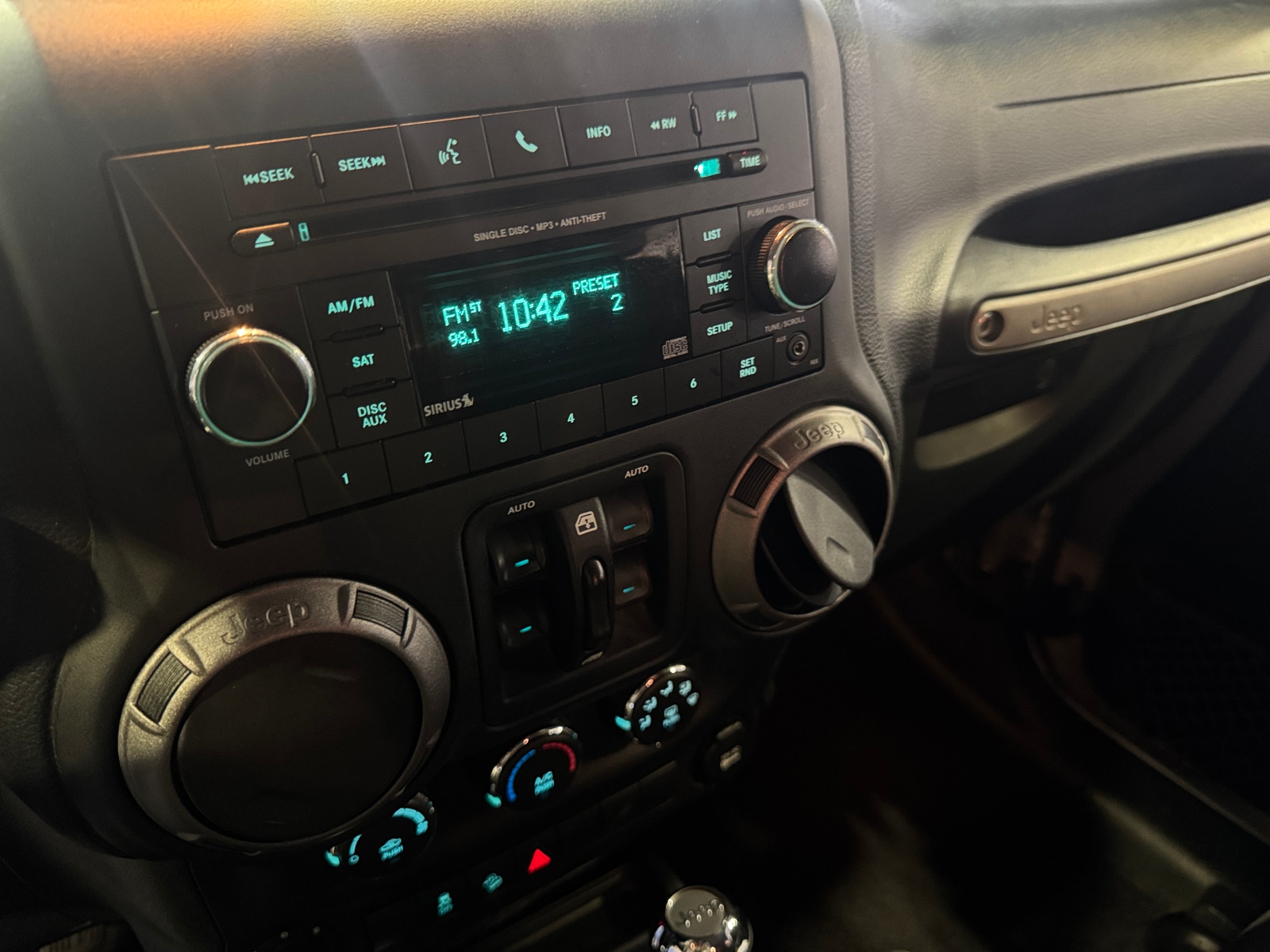 Thumbnail: 2018 Jeep Wrangler - 4