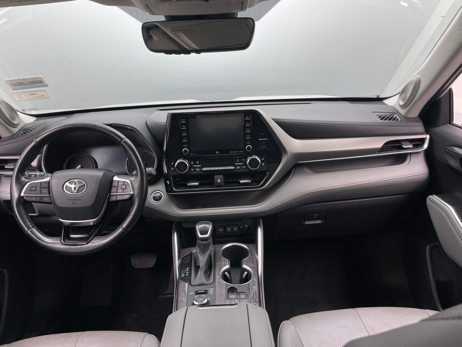 Thumbnail: 2020 Toyota Highlander - 2