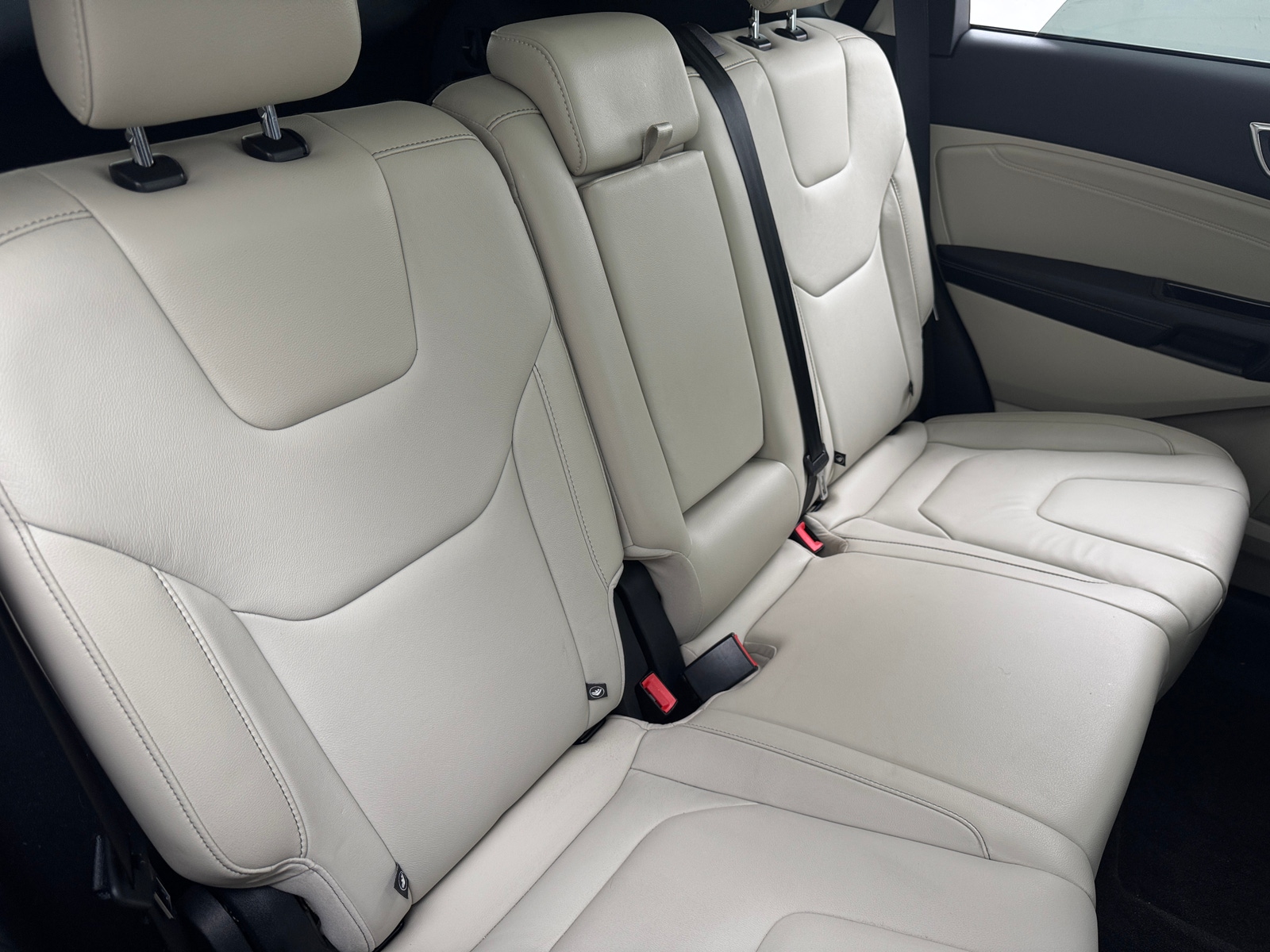 Thumbnail: 2020 Ford Edge - 5