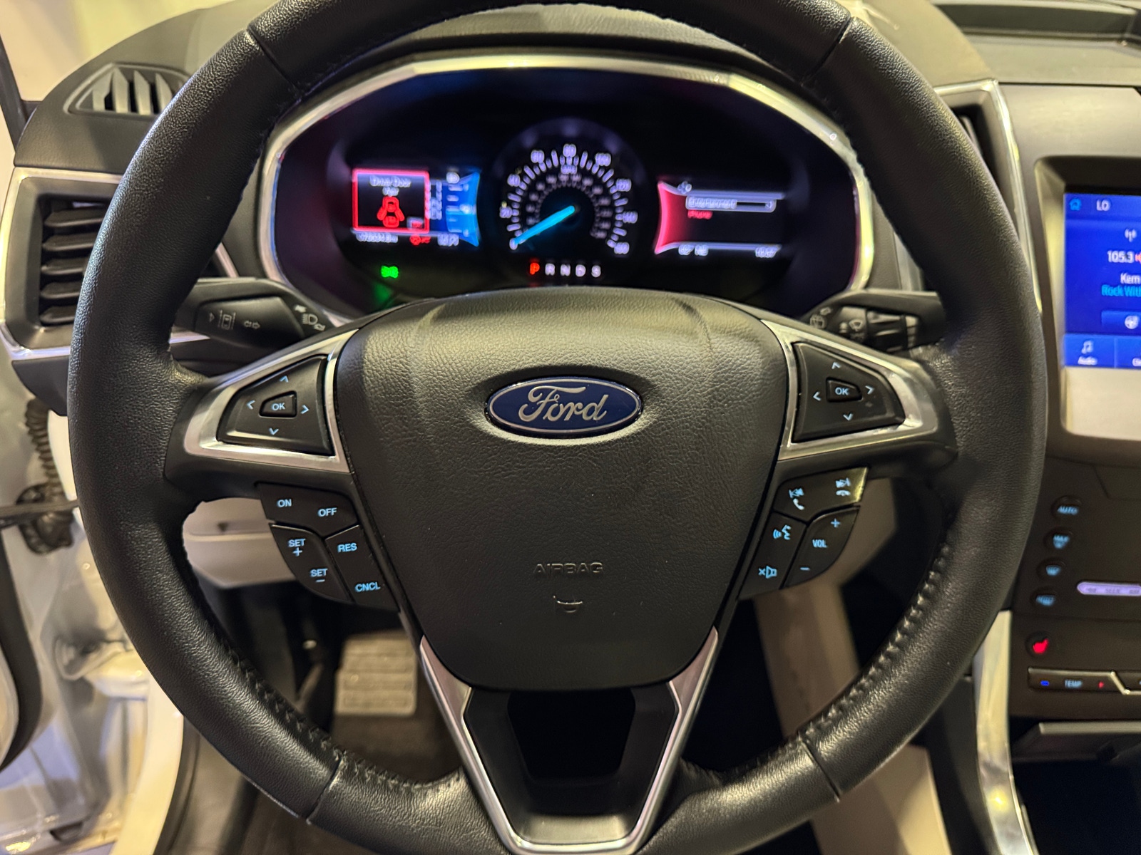 Thumbnail: 2020 Ford Edge - 4
