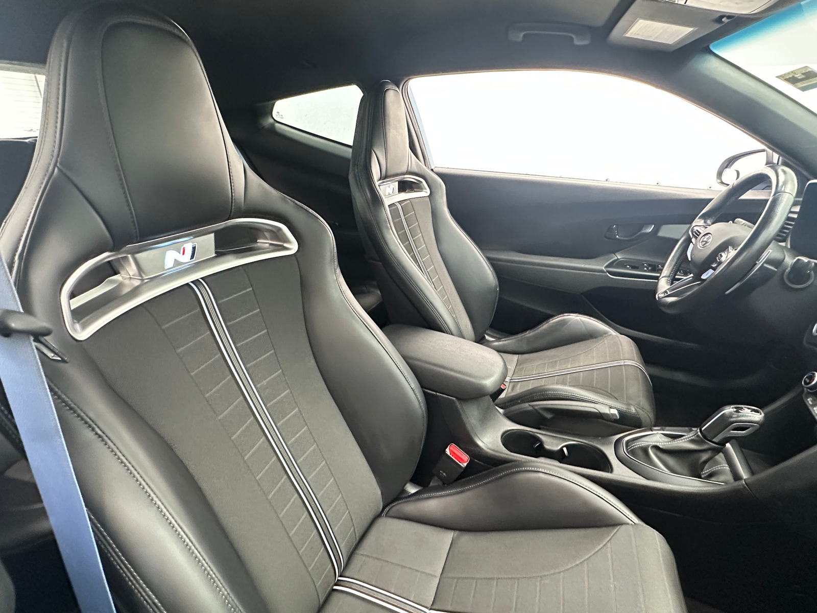 Thumbnail: 2021 Hyundai Veloster - 2