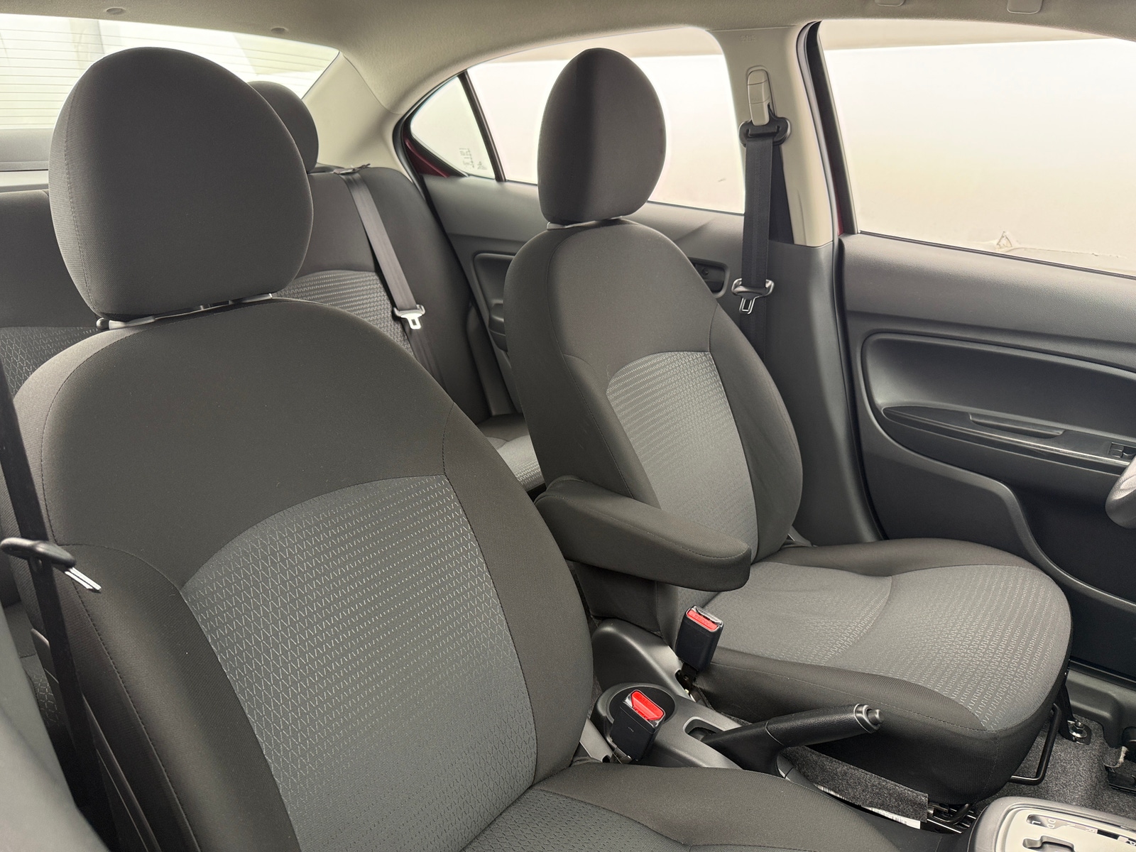 Thumbnail: 2024 Mitsubishi Mirage G4 - 2