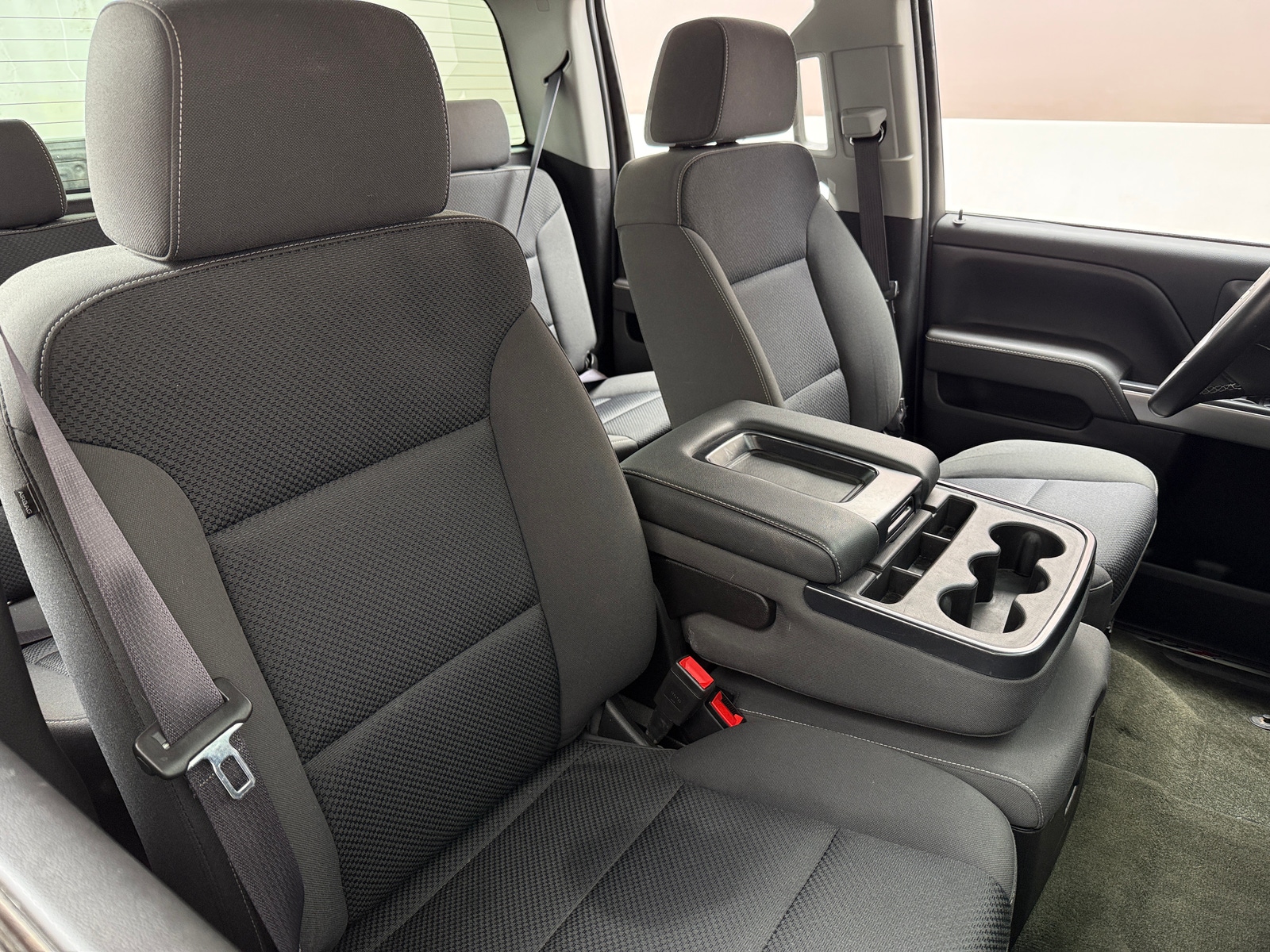 Thumbnail: 2017 Chevrolet Silverado 1500 - 2