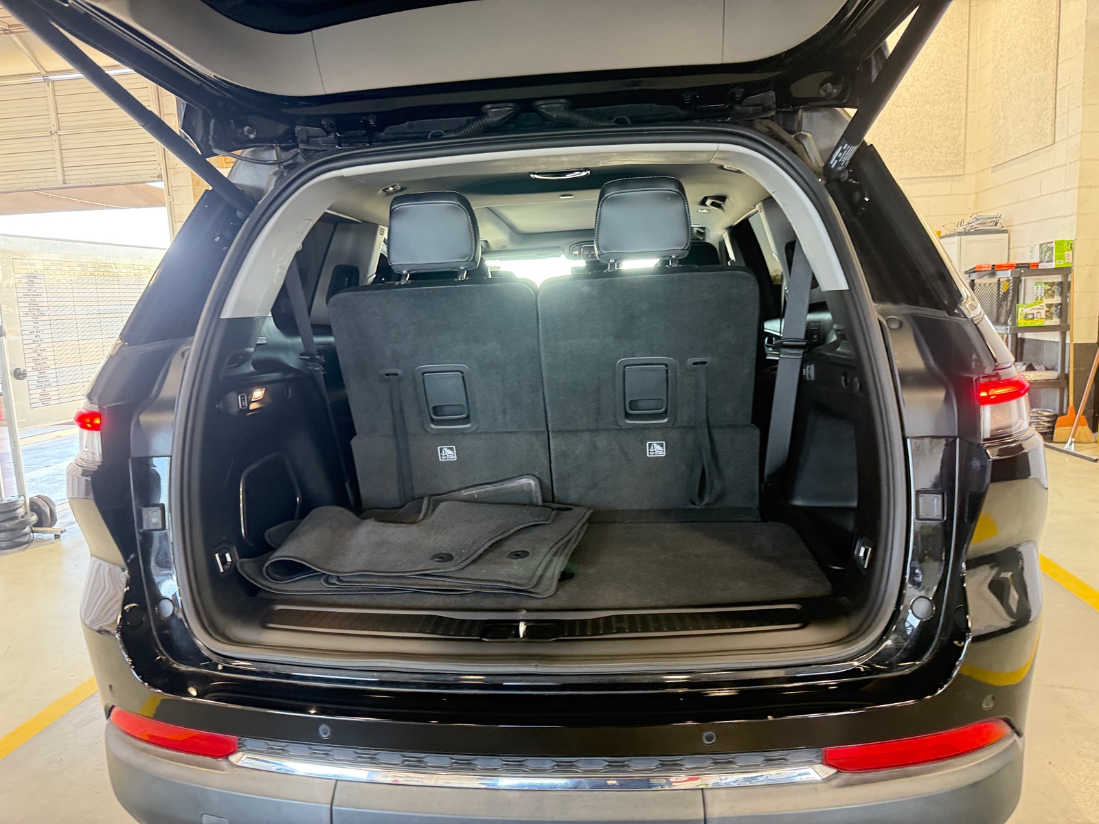 Thumbnail: 2021 Jeep Grand Cherokee L - 6
