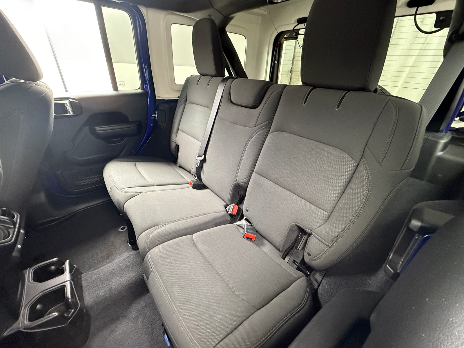 Thumbnail: 2018 Jeep Wrangler - 6