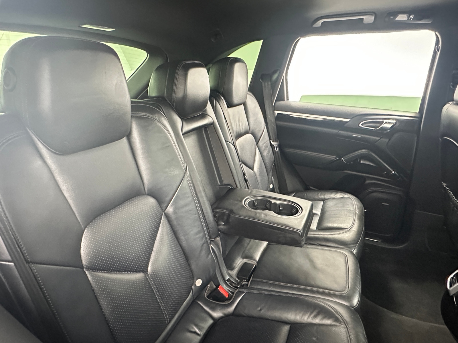 Thumbnail: 2016 Porsche Cayenne - 5