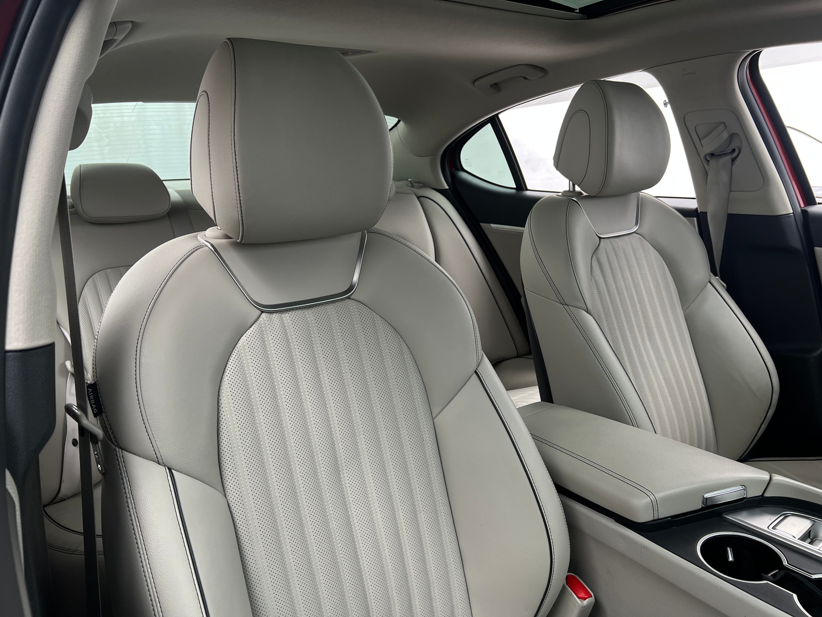 Thumbnail: 2020 Genesis G70 - 2