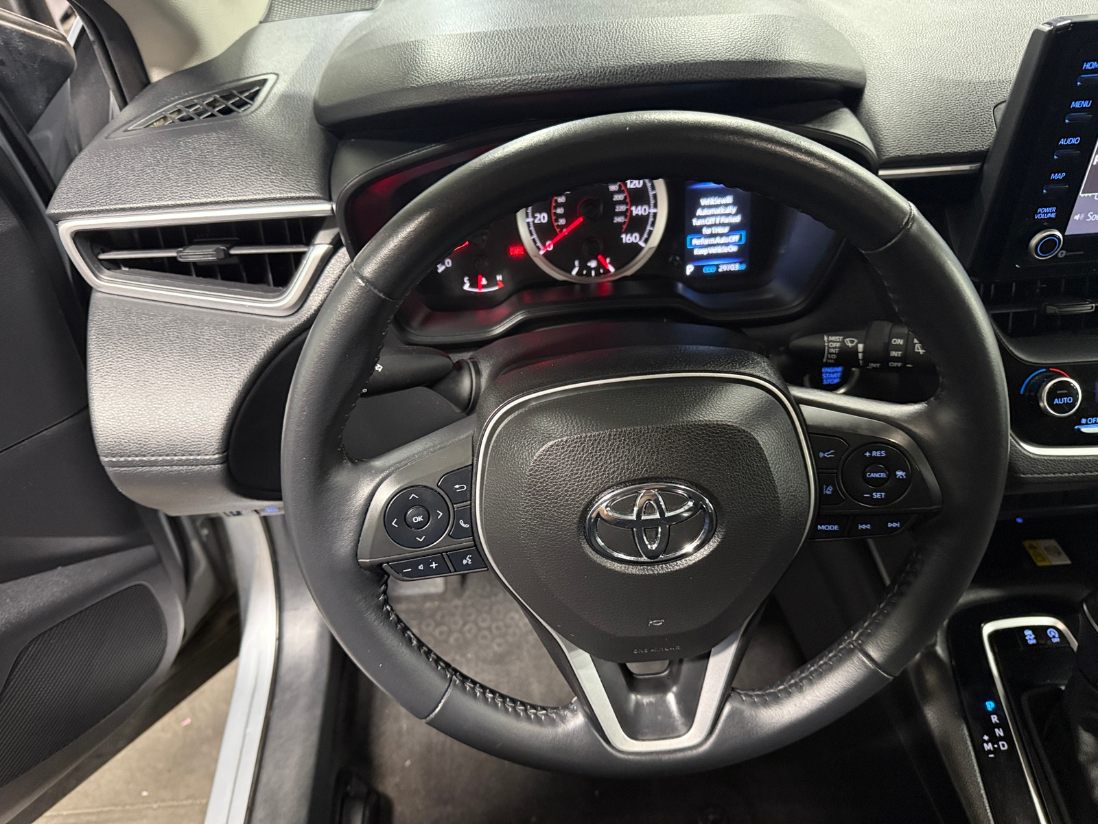 Thumbnail: 2022 Toyota Corolla Cross - 5