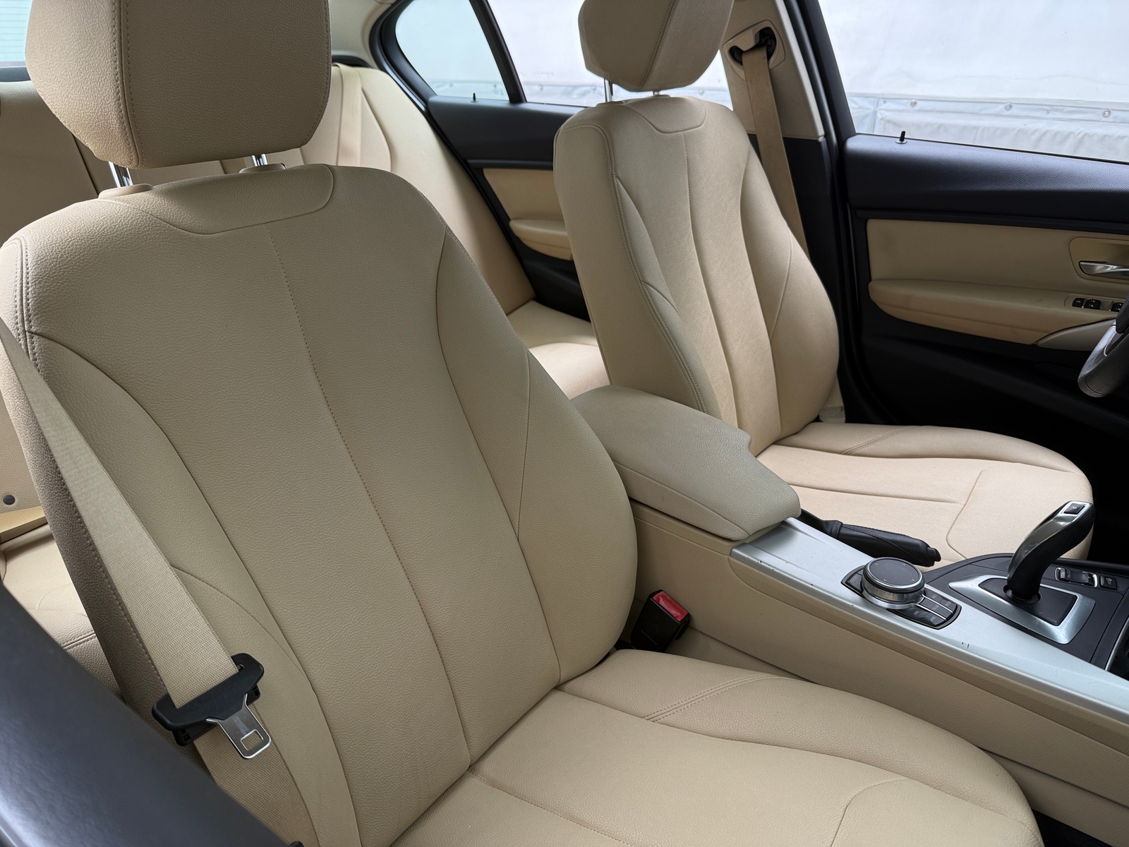 Thumbnail: 2018 BMW 3 Series - 2