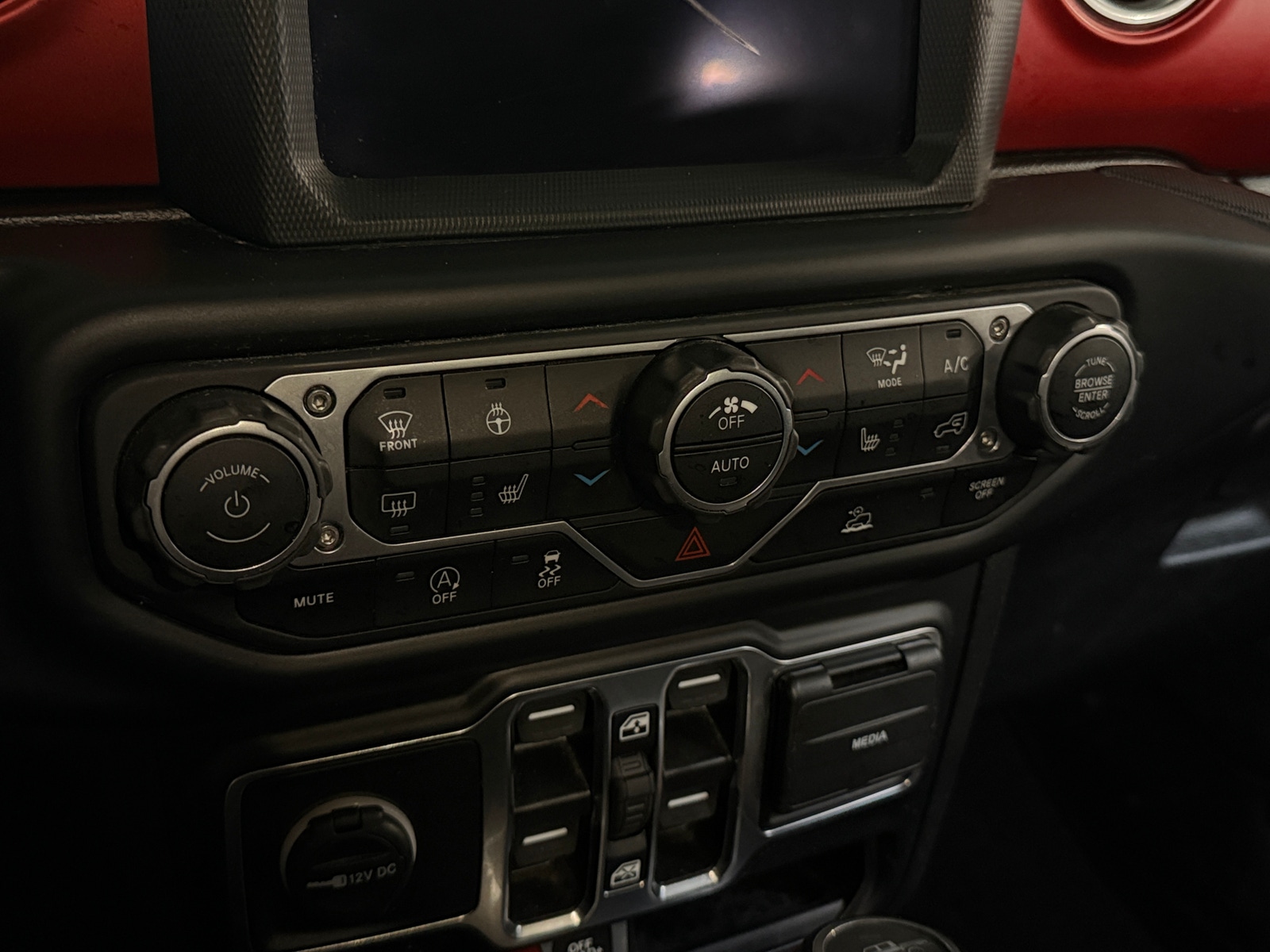 Thumbnail: 2023 Jeep Gladiator - 4