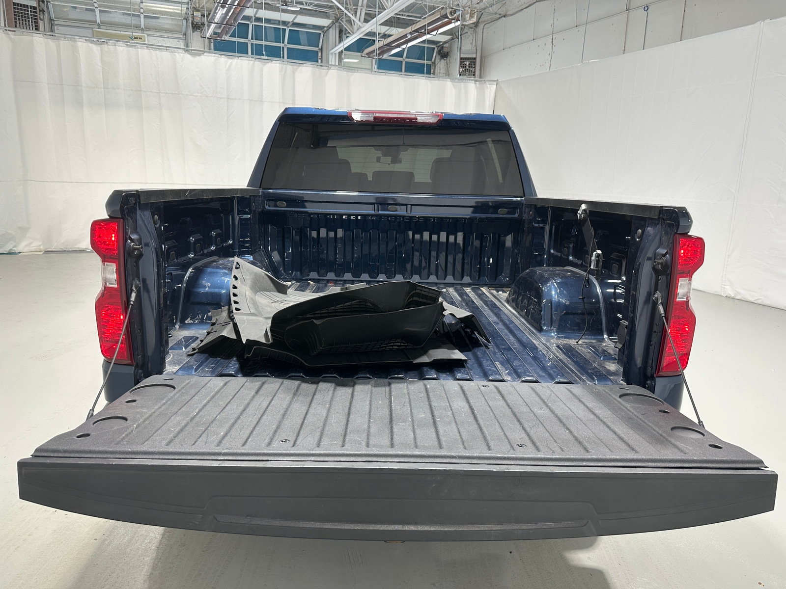 Thumbnail: 2023 Chevrolet Silverado 1500 - 7