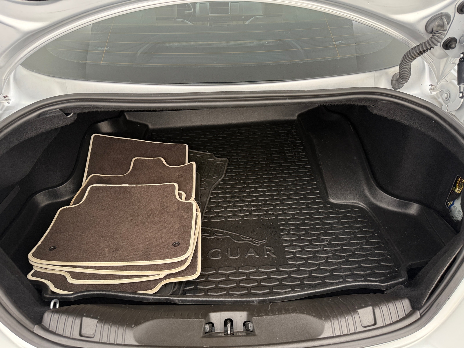 Thumbnail: 2015 Jaguar XF - 6