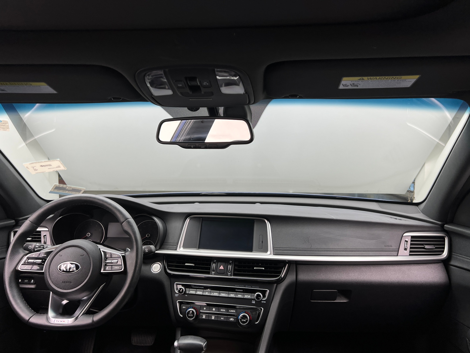 Thumbnail: 2019 Kia Optima - 2
