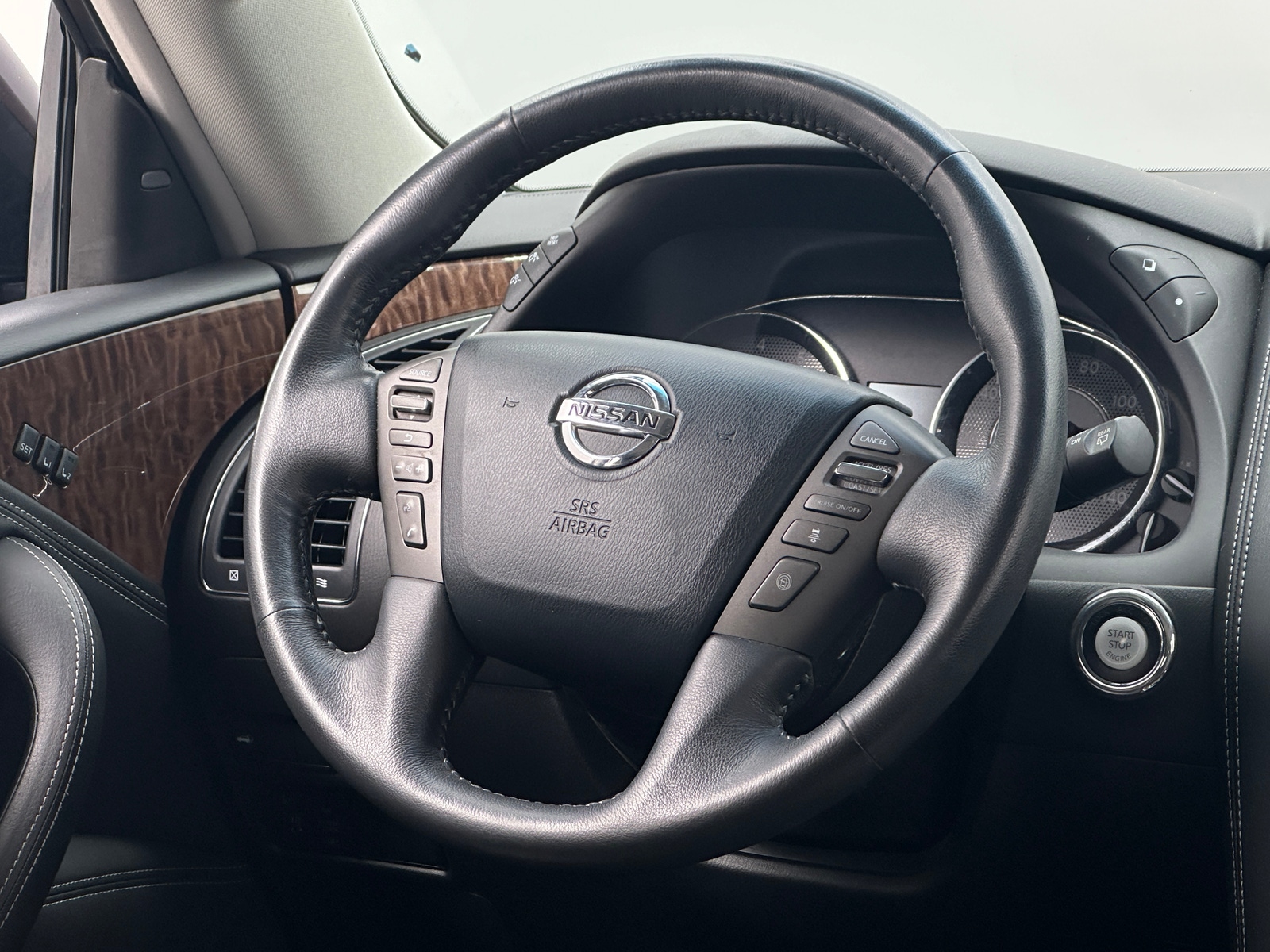 Thumbnail: 2017 Nissan Armada - 4