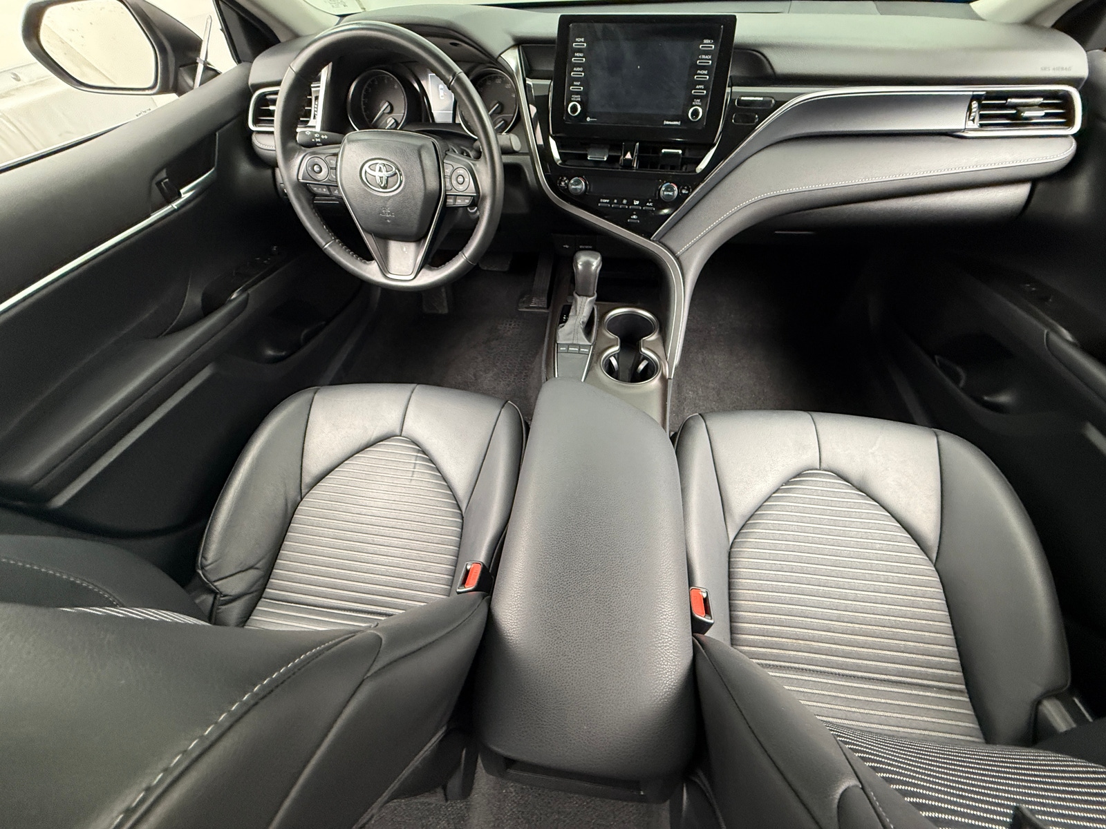 Thumbnail: 2024 Toyota Camry - 3