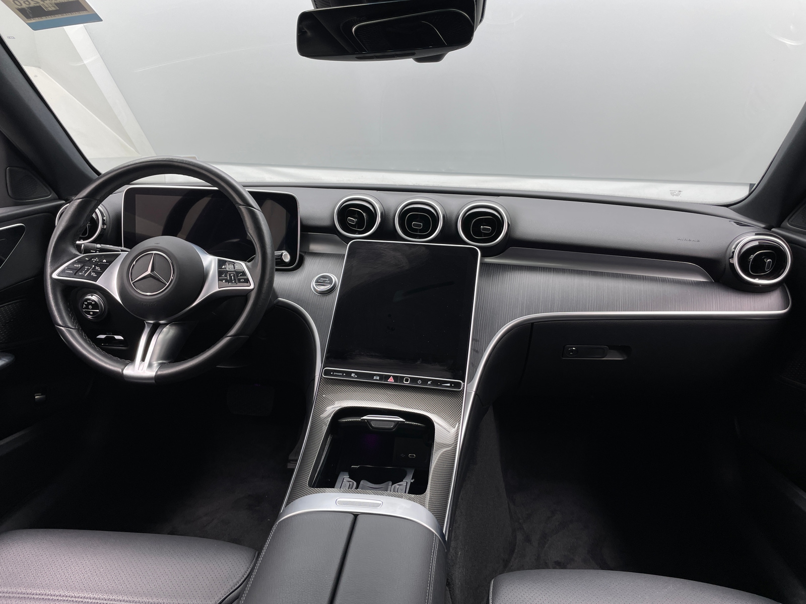 Thumbnail: 2024 Mercedes-Benz C-Class - 2