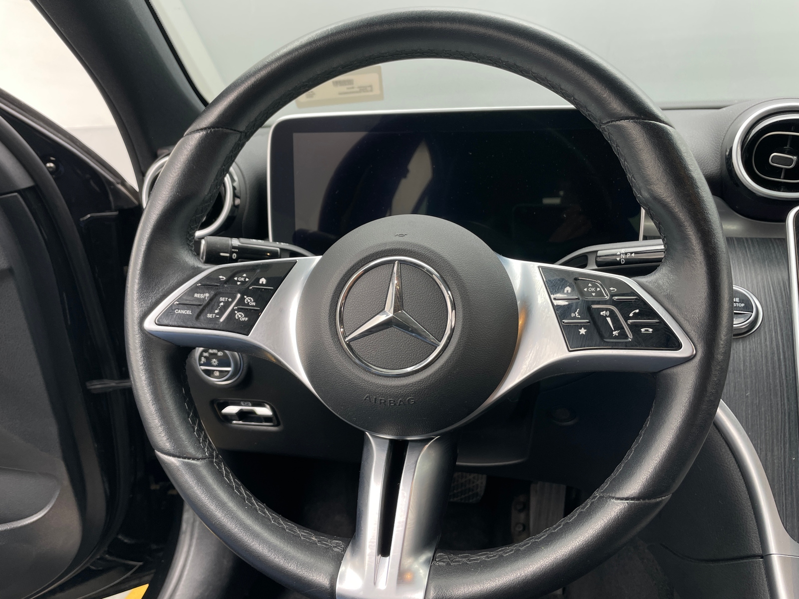 Thumbnail: 2024 Mercedes-Benz C-Class - 4