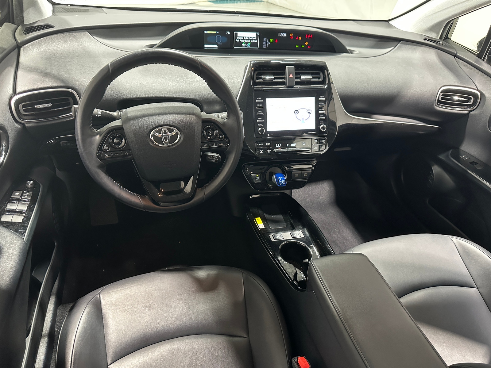 Thumbnail: 2022 Toyota Prius - 2