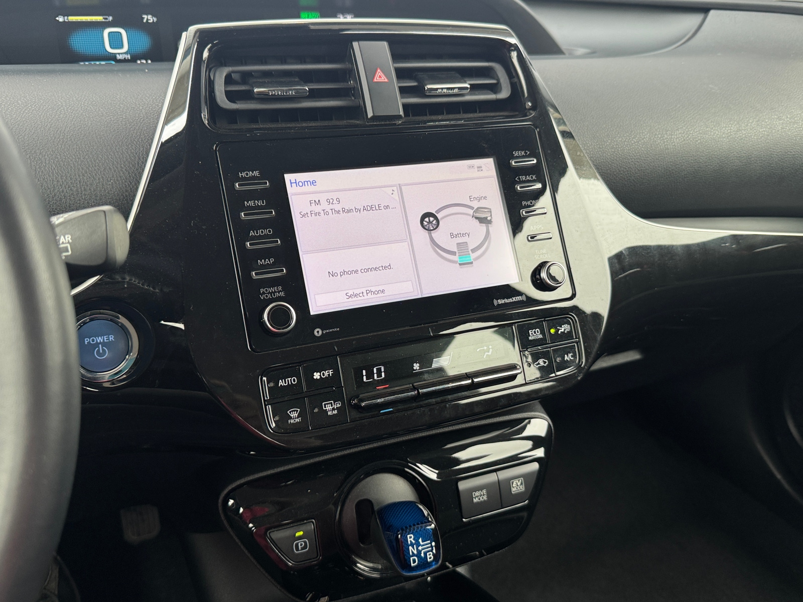 Thumbnail: 2022 Toyota Prius - 3