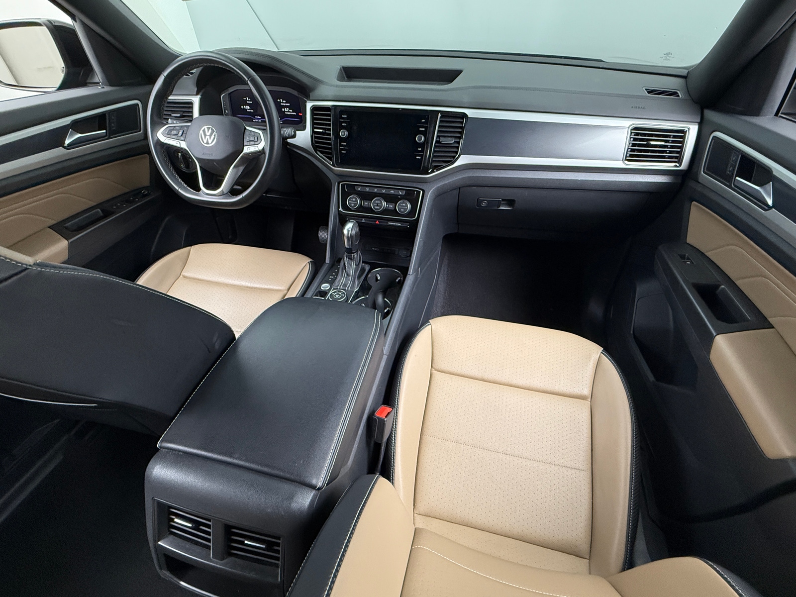 Thumbnail: 2022 Volkswagen Atlas - 2