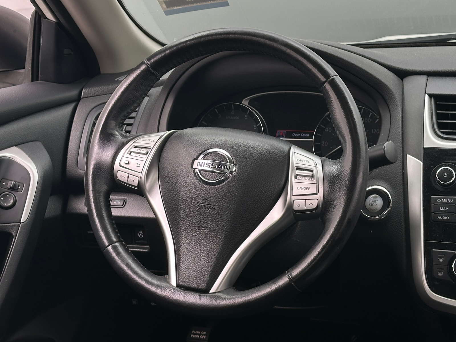 Thumbnail: 2018 Nissan Altima - 5