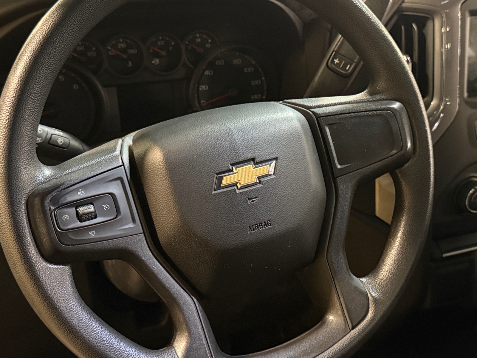 Thumbnail: 2019 Chevrolet Silverado 1500 - 5