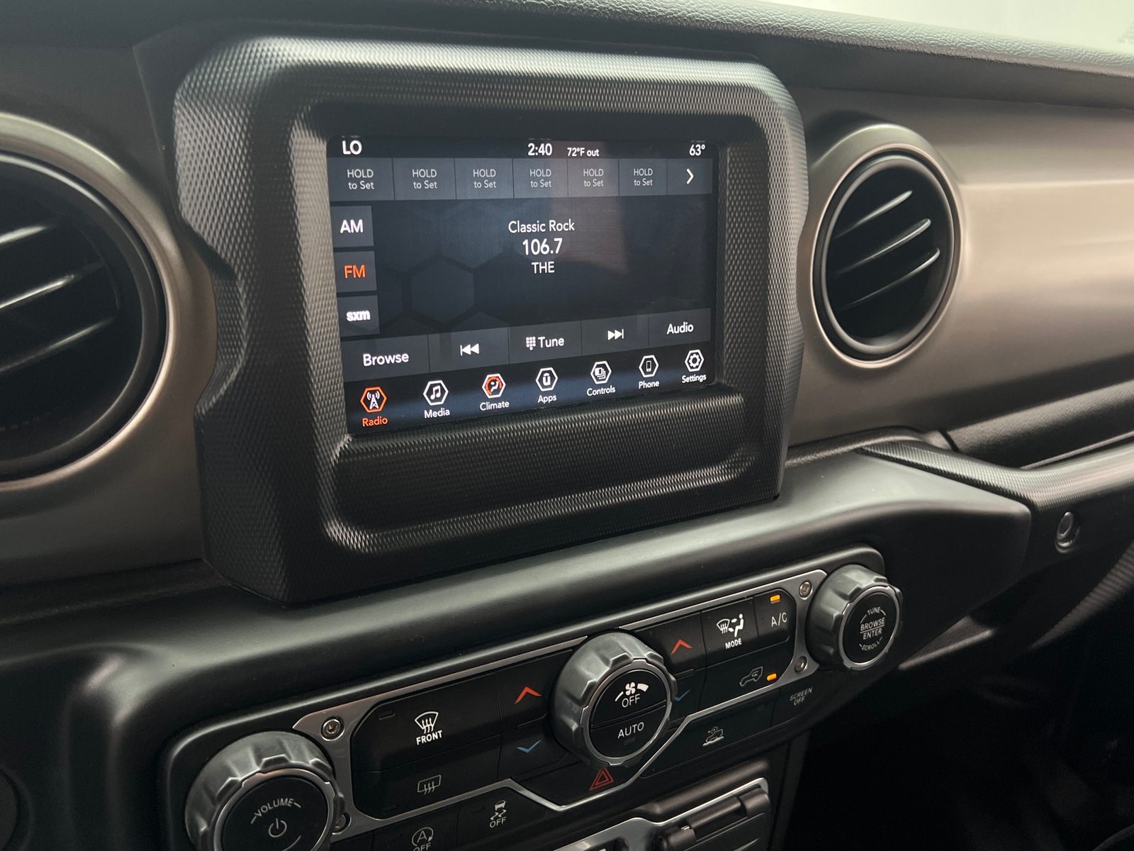 Thumbnail: 2021 Jeep Wrangler - 3