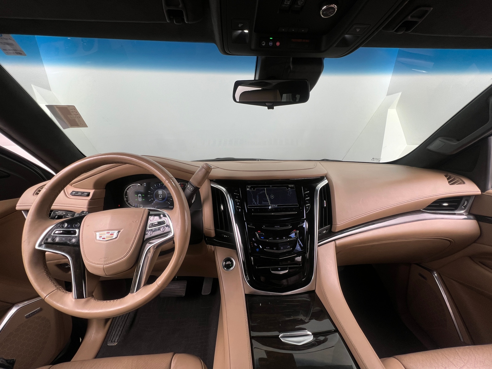 Thumbnail: 2019 Cadillac Escalade - 2