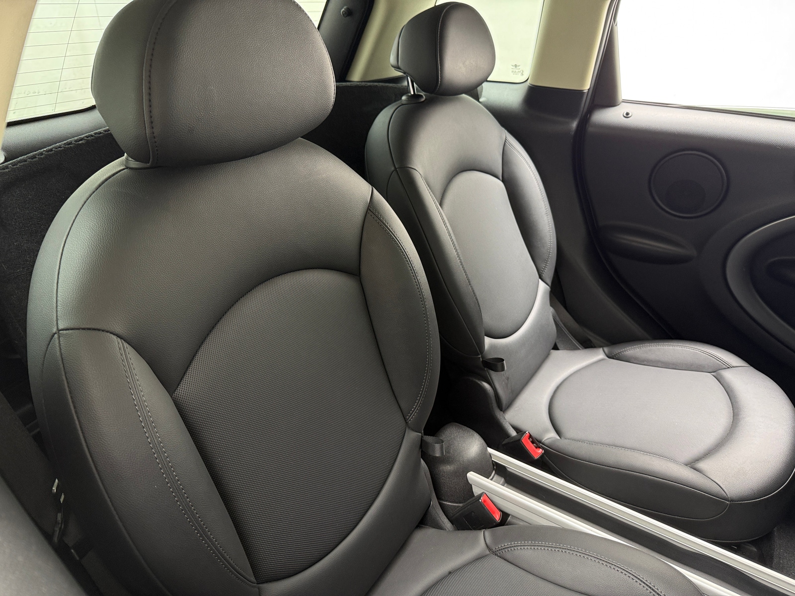 Thumbnail: 2011 MINI Cooper Countryman - 5