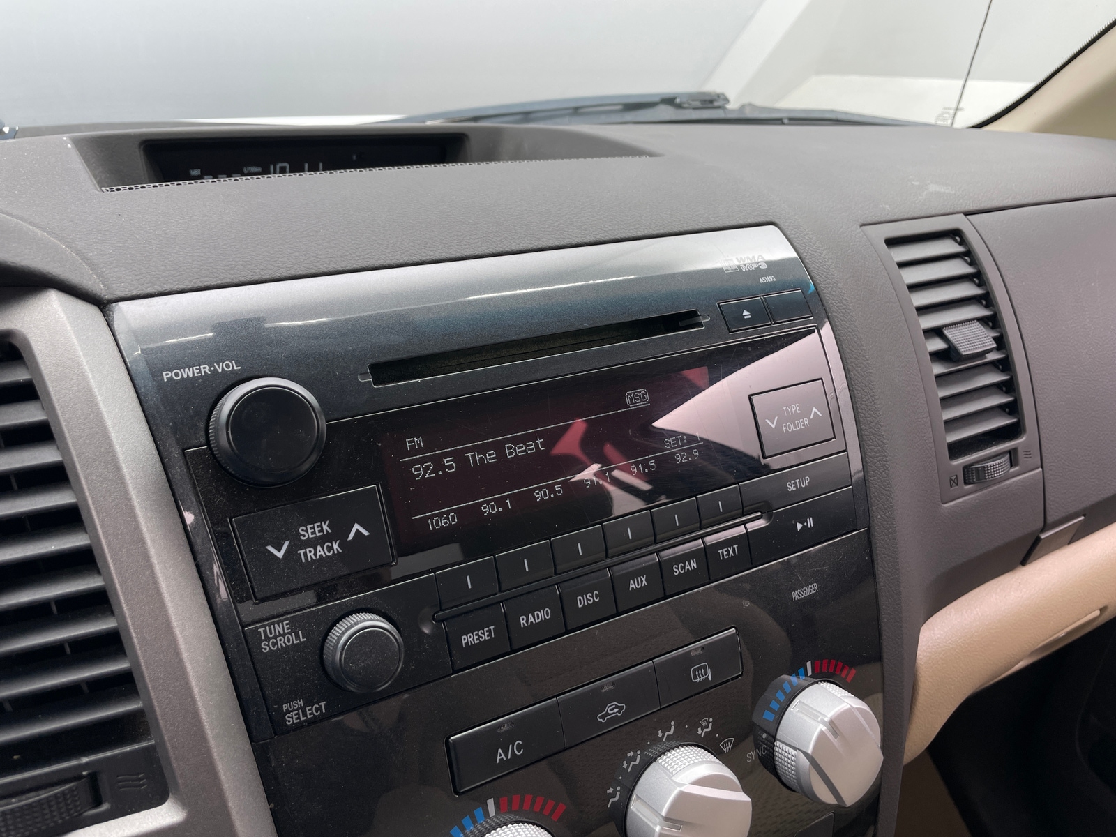 Thumbnail: 2010 Toyota Tundra - 4