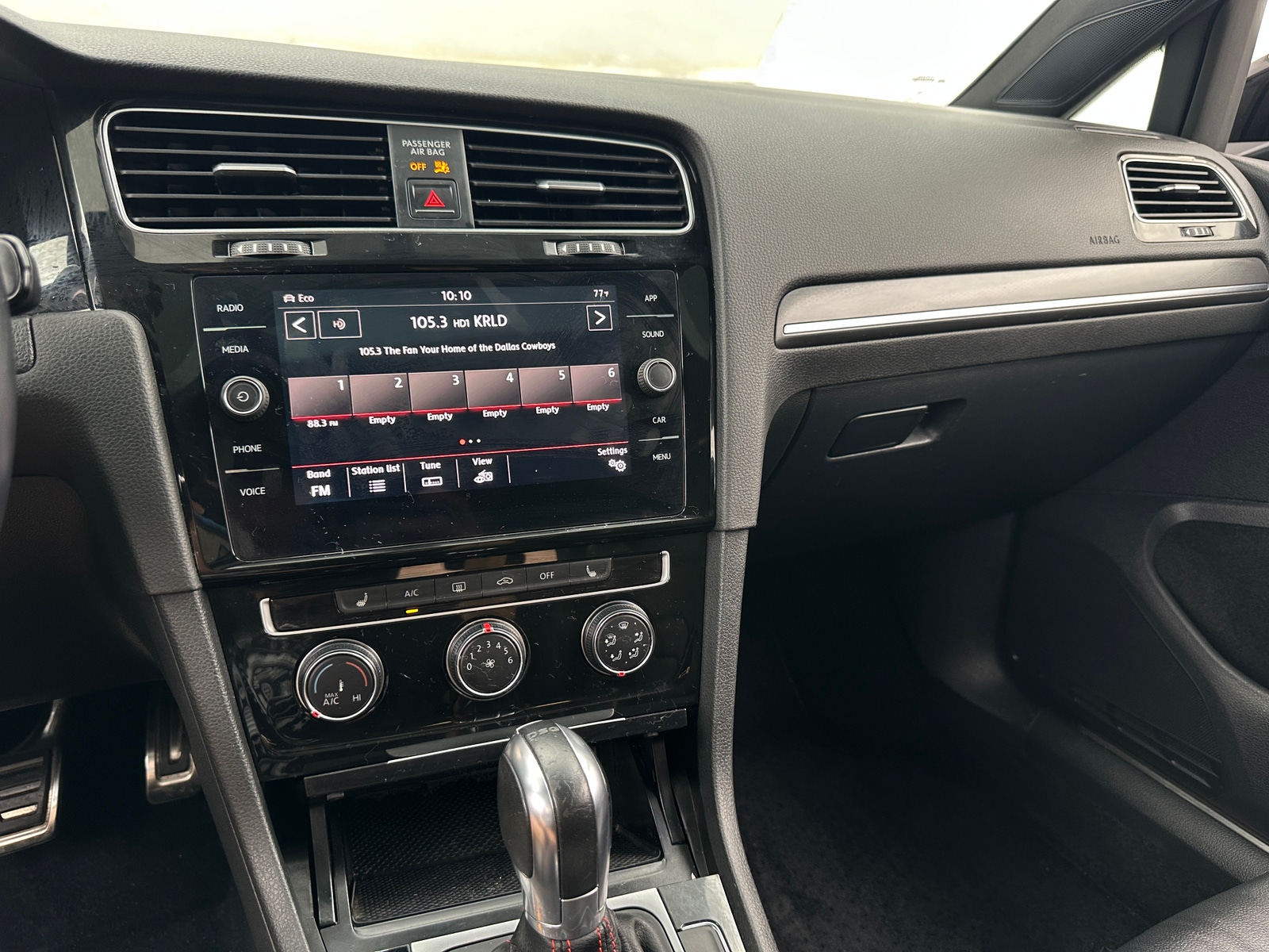 Thumbnail: 2018 Volkswagen Golf - 4