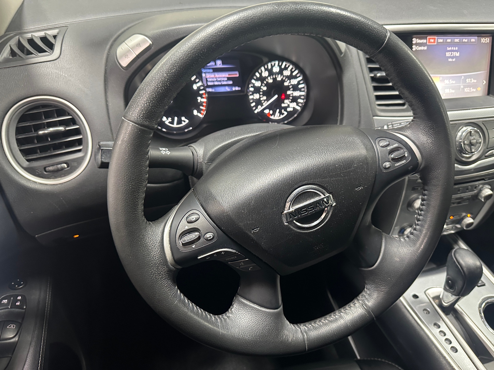 Thumbnail: 2017 Nissan Pathfinder - 4