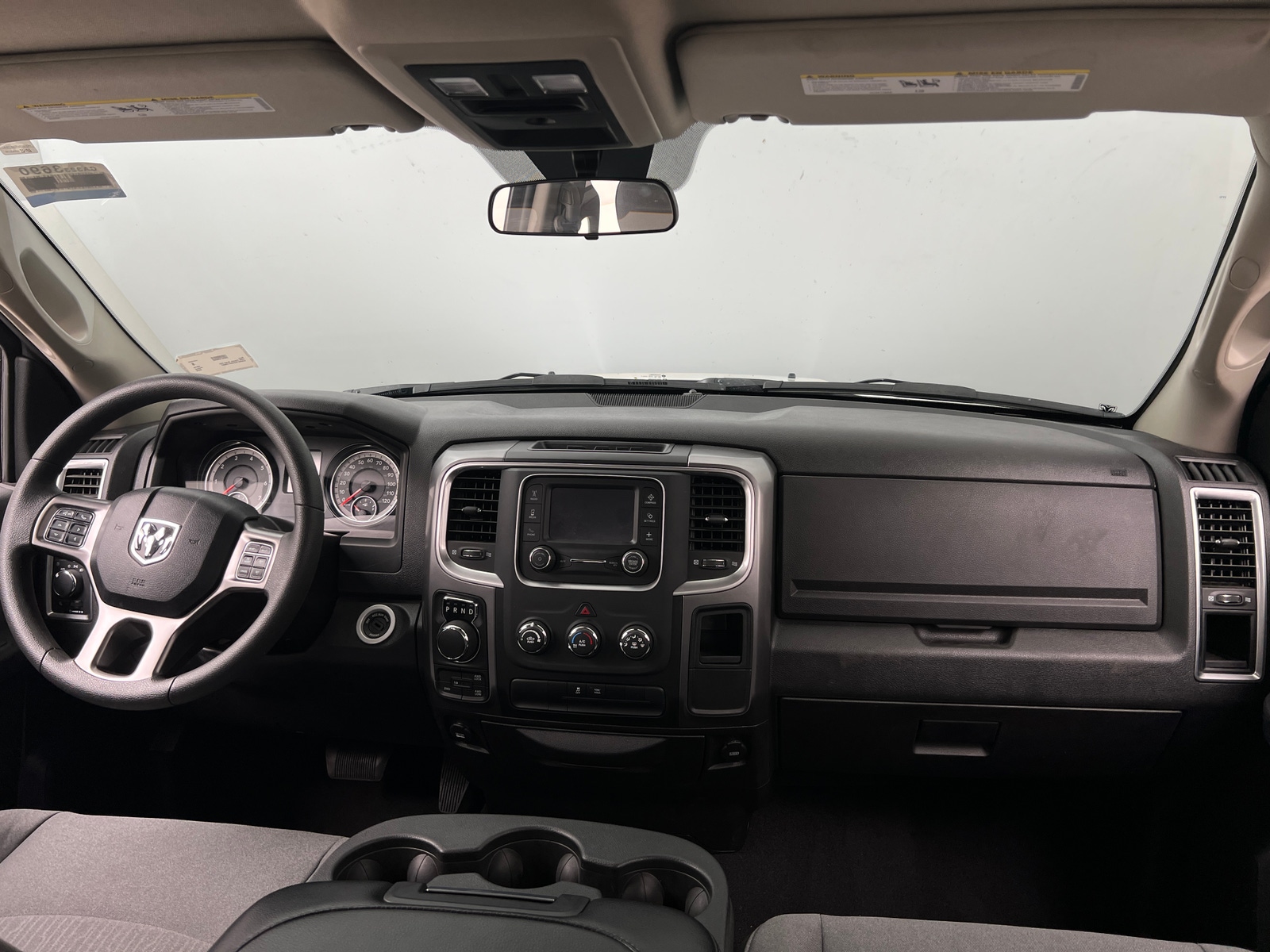 Thumbnail: 2024 RAM 1500 Classic - 3