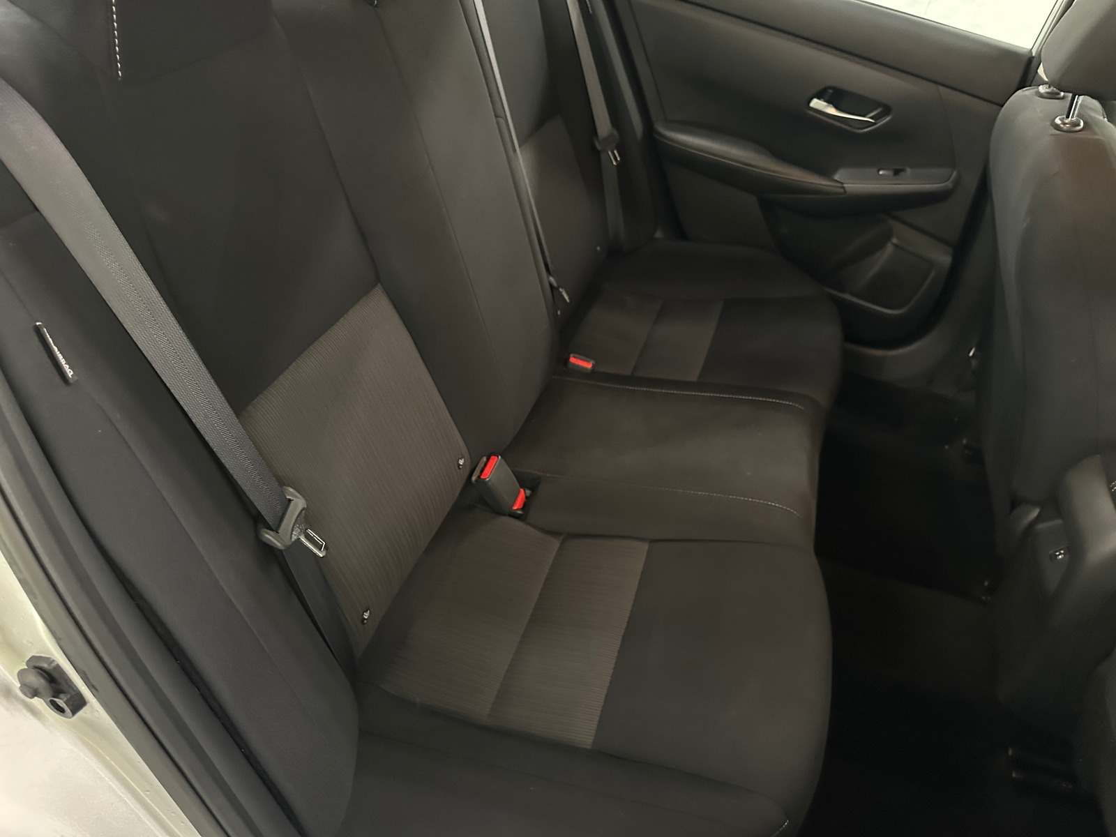 Thumbnail: 2023 Nissan Sentra - 6